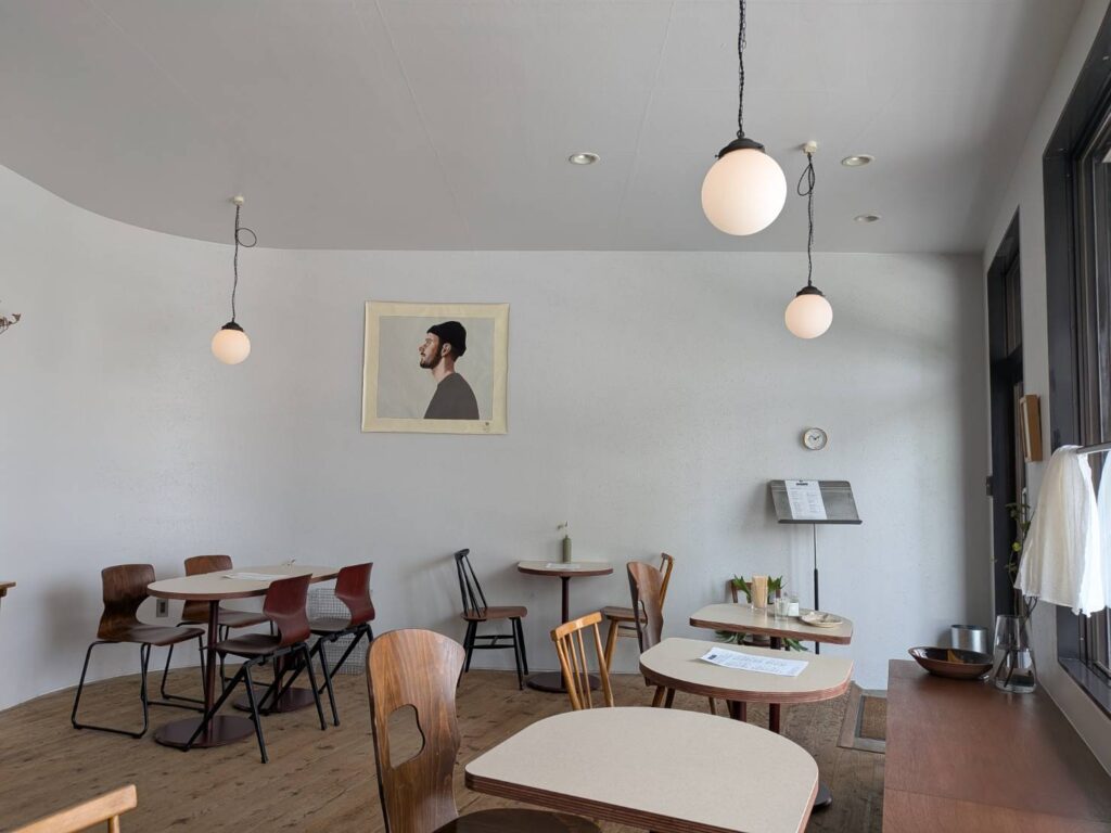 柏のDAWN fourの店内