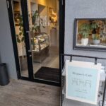 千葉市美浜区にあるカフェHIDE&SEEK