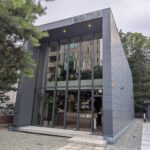 2026年4月、札幌・円山にオープンした「BIOTOP SAPPORO」。ファッションやコスメ、生活雑貨、植物、食まで楽しめる複合型ショップの魅力を紹介。札幌で訪れたい新しいカルチャースポットです。